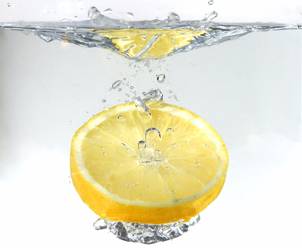 An excellent source of vitamin C, helps to flush out toxins, aids digestion and improves skin condition